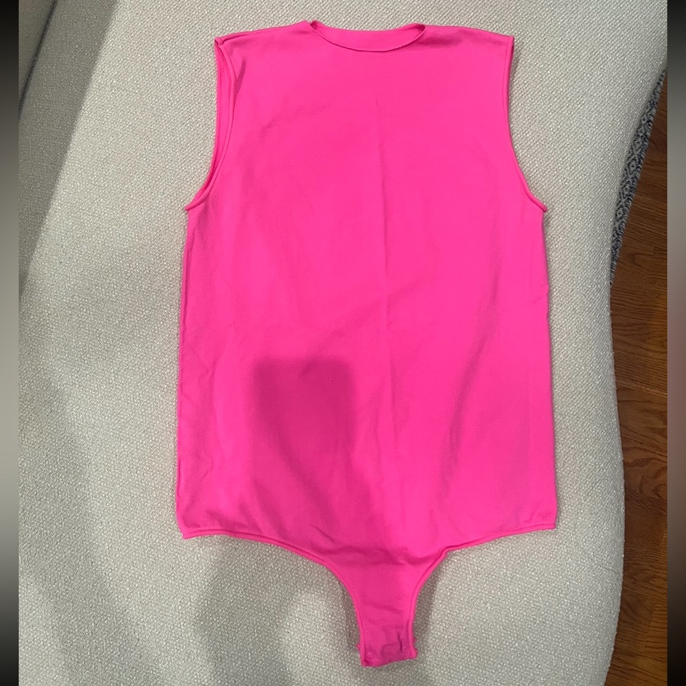 SKIMS crewneck bodysuit. Hardly worn.